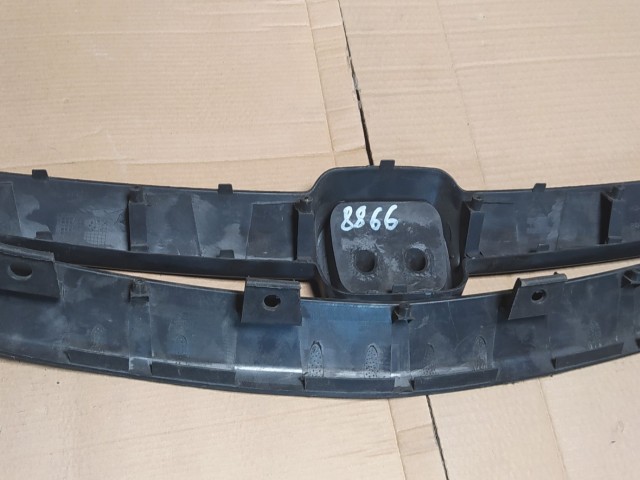 Решетка радиатора HONDA Civic 