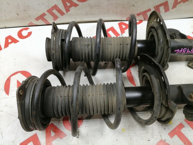 Стойка NISSAN Juke 