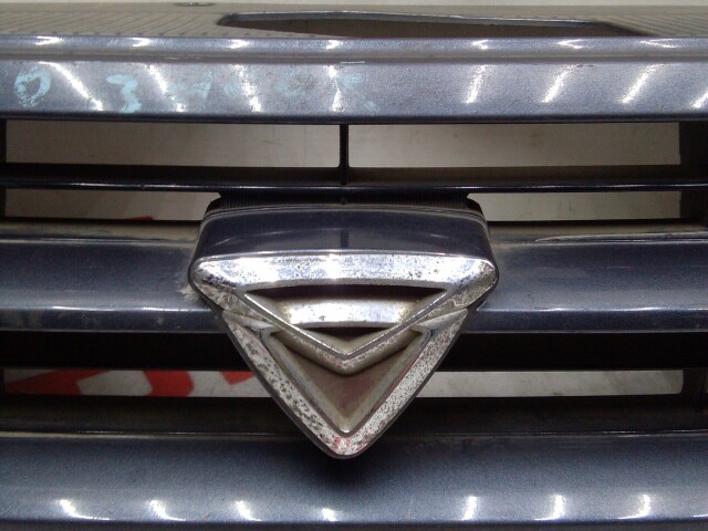 Решетка радиатора TOYOTA Tercel 
