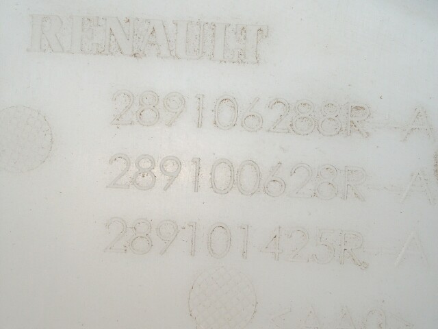 Бачок омывателя RENAULT Duster 