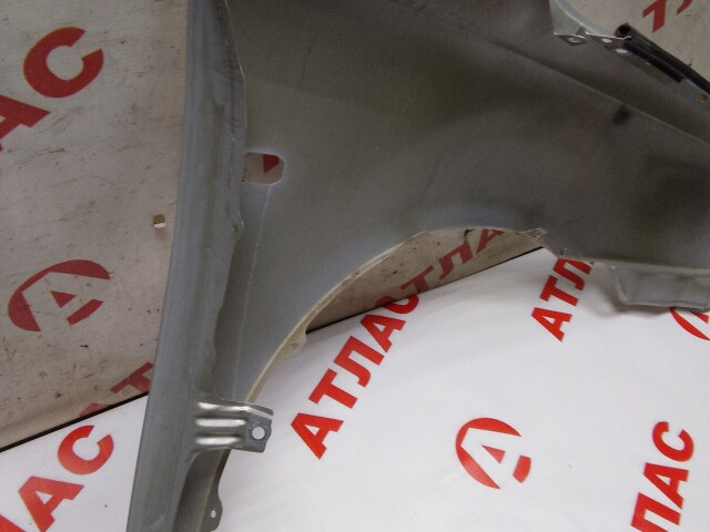 Крыло TOYOTA Avensis 