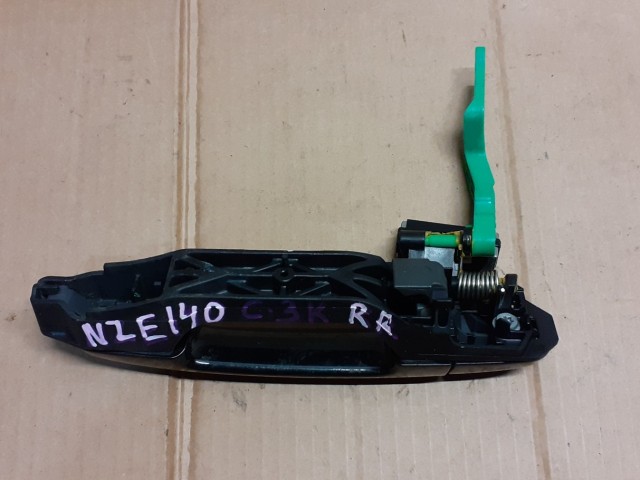 Ручка двери TOYOTA Corolla Fielder 