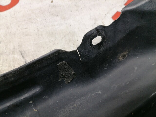 Подкрылок TOYOTA Camry 