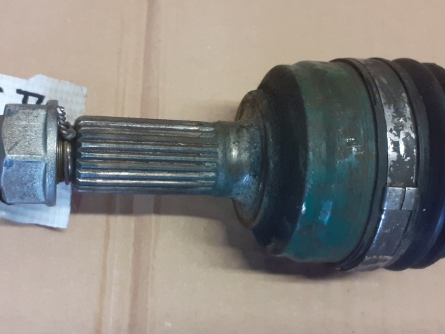 Привод короткий TOYOTA Passo 