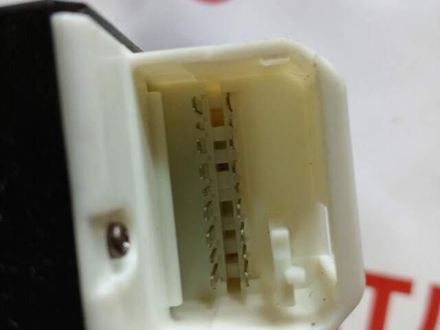 Блок управления стеклоподъемниками TOYOTA Corolla Fielder 