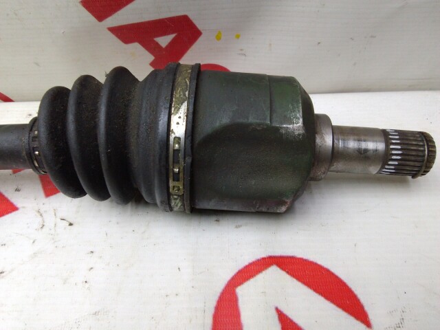 Привод длинный MITSUBISHI Galant 