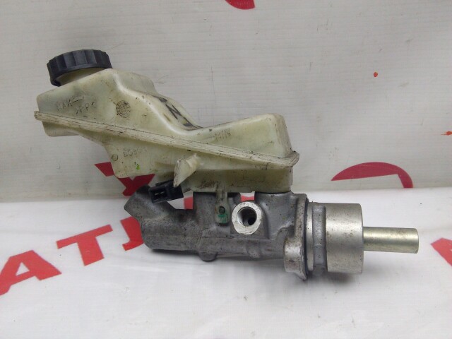 Главный тормозной цилиндр TOYOTA Avensis 