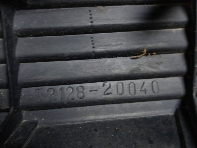 Заглушка в бампер TOYOTA Corona Premio 