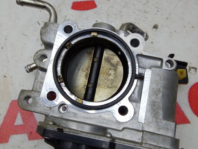 Дроссельная заслонка TOYOTA Avensis 2AZ-FSE