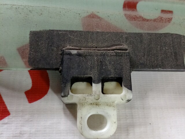 Стекло TOYOTA Corolla Runx 