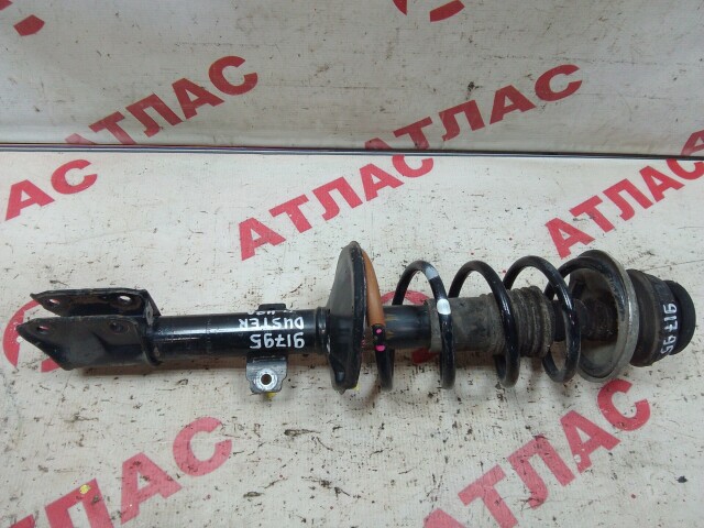 Стойка RENAULT Duster 