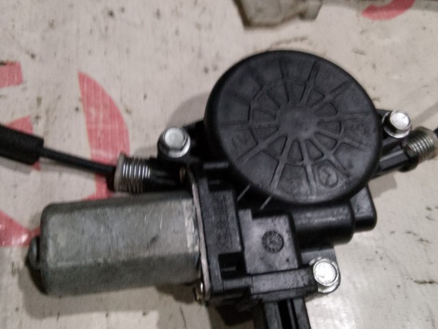 Стеклоподъемник MAZDA Demio 