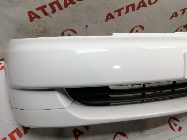 Бампер передний TOYOTA Platz 