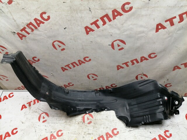 Подкрылок NISSAN Primera 