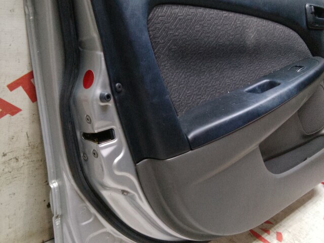 Дверь TOYOTA Caldina 