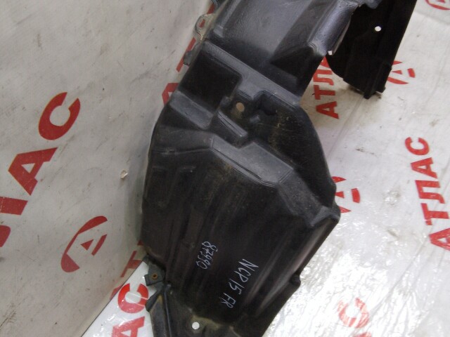 Подкрылок TOYOTA Vitz 