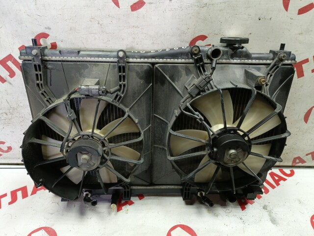 Радиатор охлаждения HONDA Stream D17A
