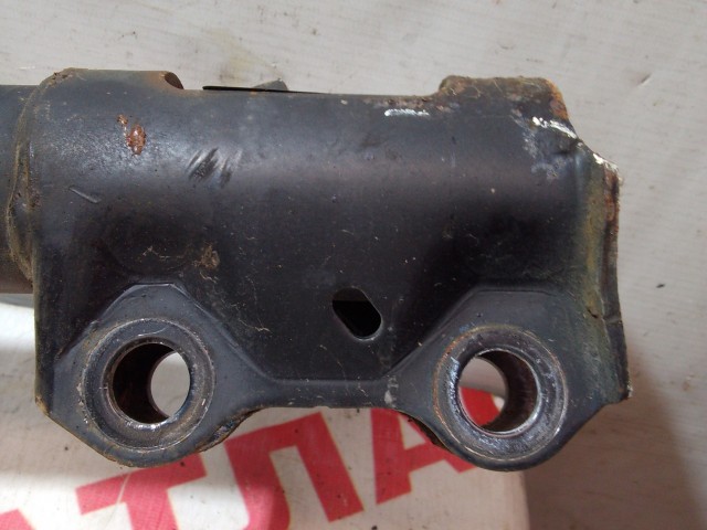 Стойка TOYOTA RAV4 