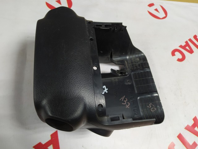 Кожух рулевой колонки TOYOTA Camry 