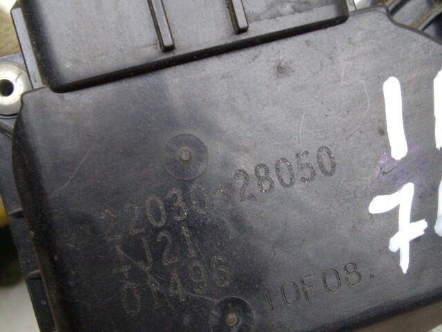 Дроссельная заслонка TOYOTA Avensis 1AZ-FSE