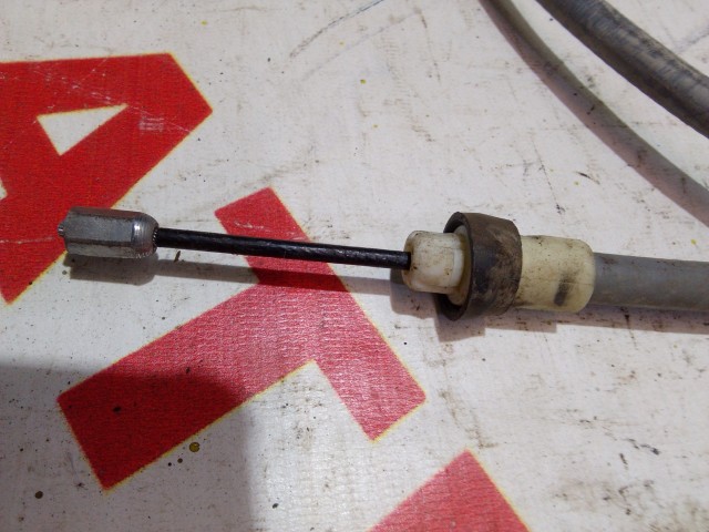 Трос ручника RENAULT Duster 