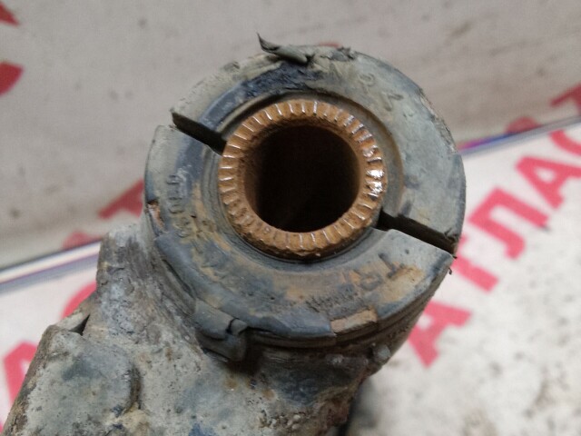 Рычаг TOYOTA Avensis 