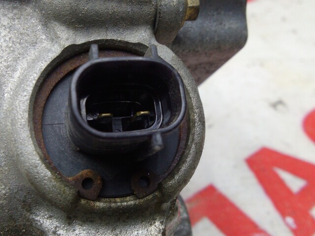 Компрессор кондиционера TOYOTA Avensis 1AZ-FSE