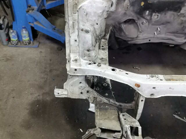 Лонжерон TOYOTA Corona Premio 