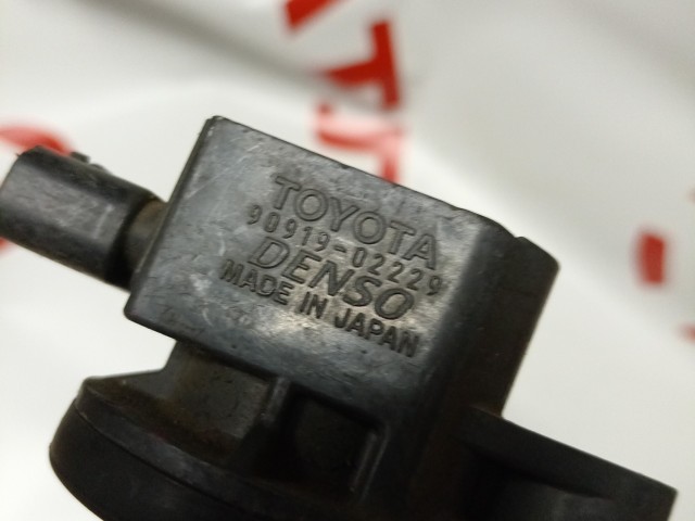 Катушка зажигания TOYOTA - 
