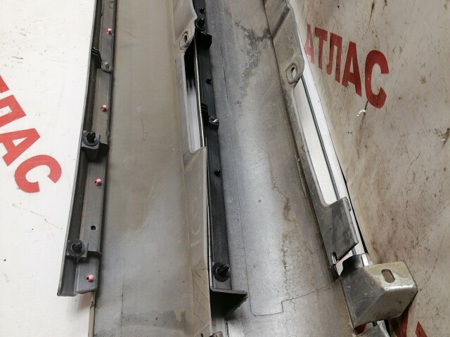 Накладка порога TOYOTA Avensis 