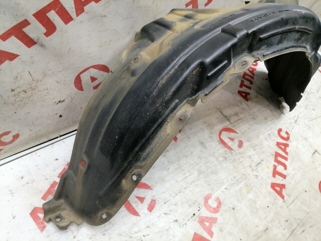 Подкрылок TOYOTA Vitz 