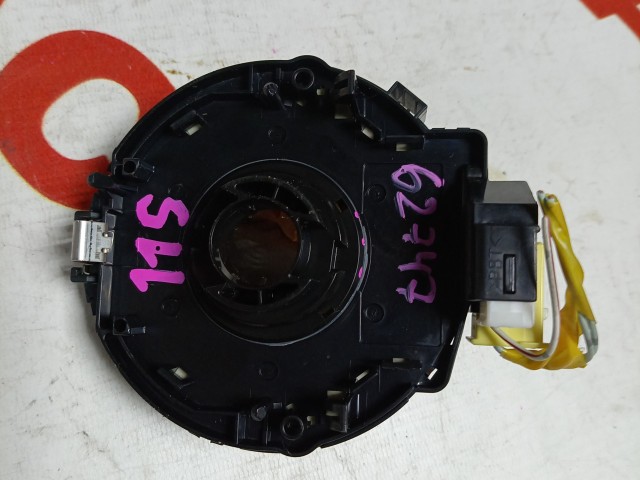 Шлейф подрулевой TOYOTA Ist 