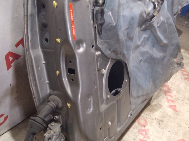 Дверь TOYOTA Gaia 