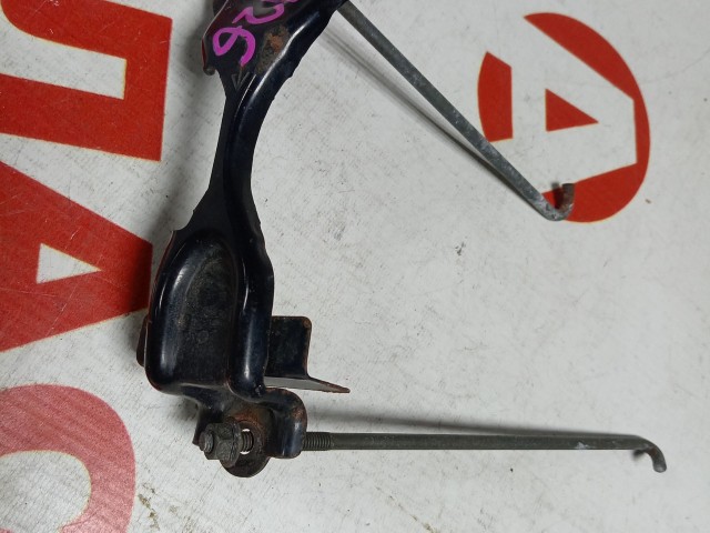 Крепление аккумулятора NISSAN Bluebird Sylphy 