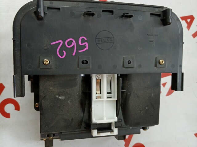 Бардачок NISSAN X-Trail 