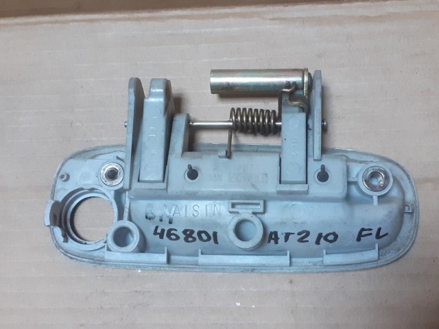 Ручка двери TOYOTA Carina 