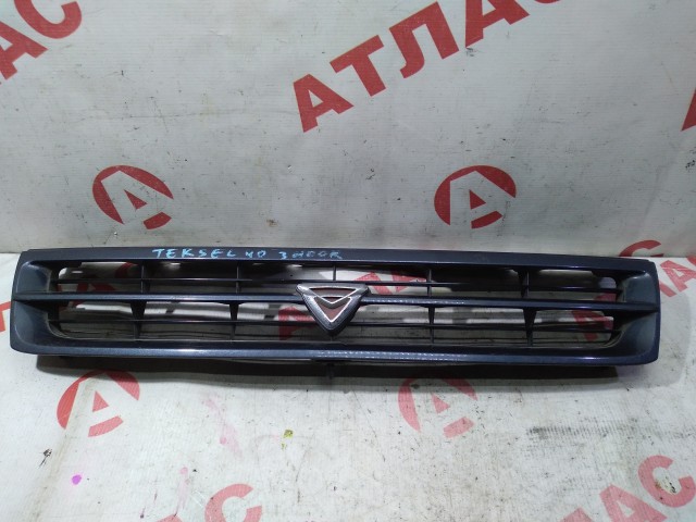 Решетка радиатора TOYOTA Tercel 