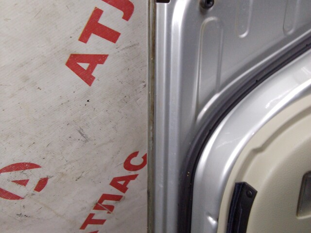 Дверь TOYOTA Avensis 