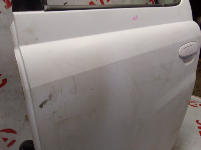 Дверь TOYOTA Platz 