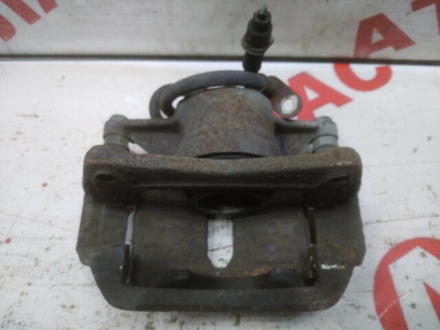 Суппорт TOYOTA Carina 