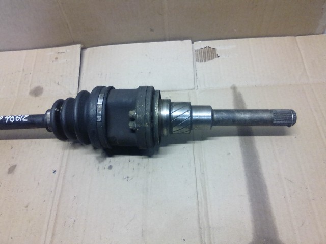 Привод длинный NISSAN Cube 