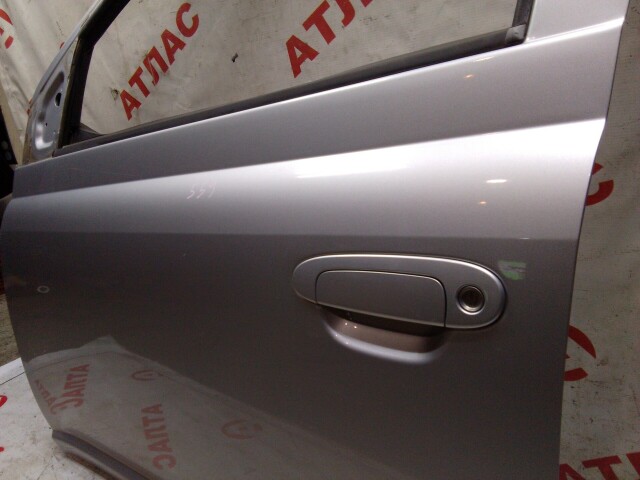 Дверь TOYOTA Vitz 
