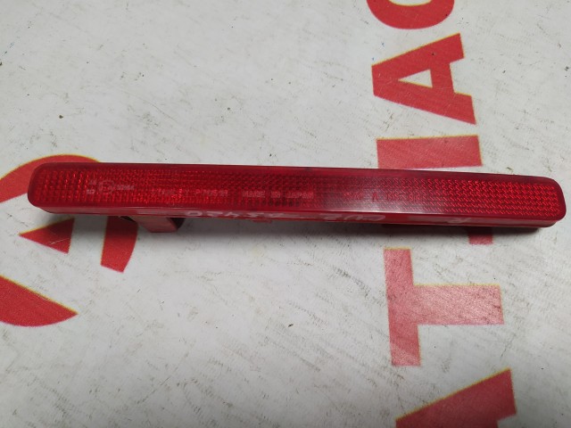 Отражатель в задний бампер HONDA Accord 