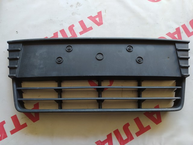 Решетка в бампер FORD Focus III 