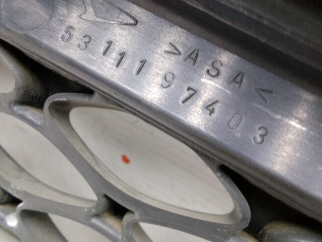 Решетка радиатора TOYOTA Duet 