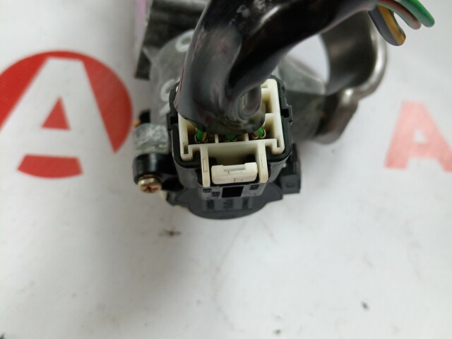 Замок зажигания TOYOTA Avensis 