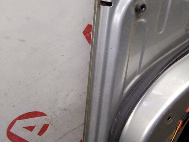 Дверь TOYOTA Avensis 