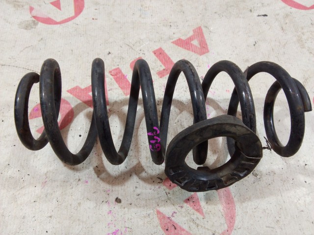 Пружина TOYOTA Ractis 