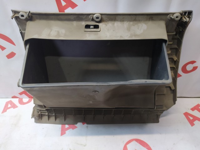 Бардачок TOYOTA Corolla 