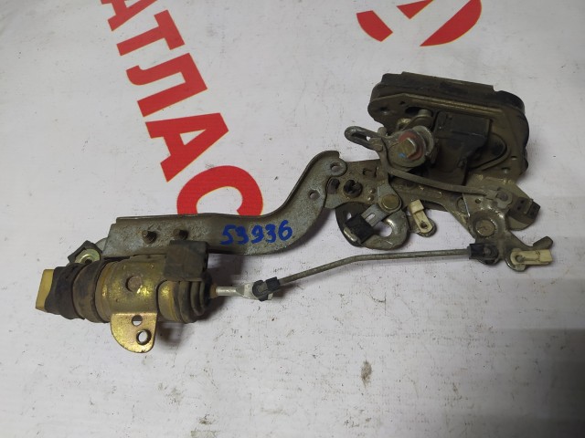 Замок двери TOYOTA Sprinter 